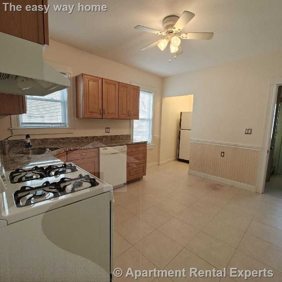 306 Spring Street Ext - Photo 5 of 7