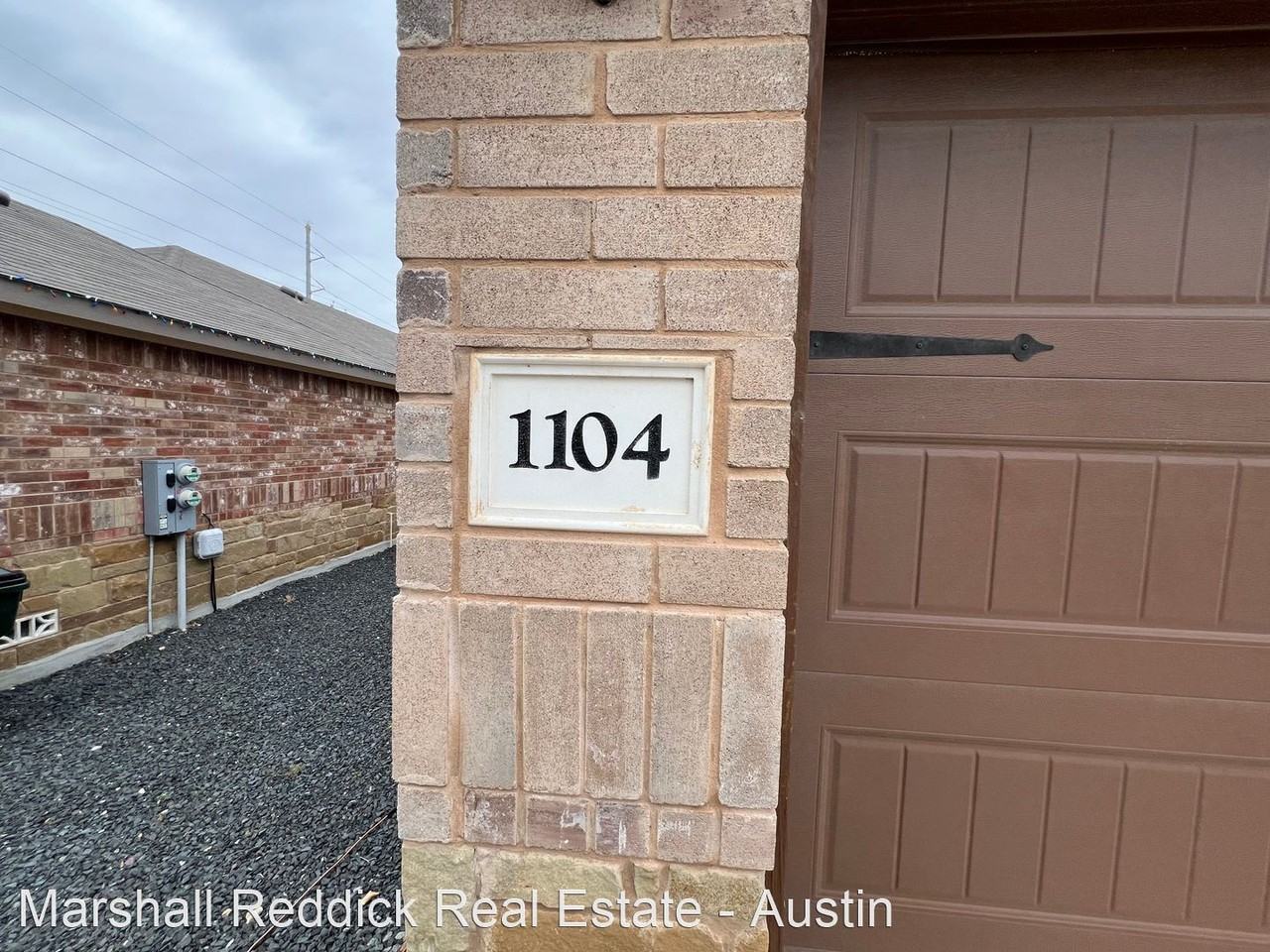 Luxury 3/2 Duplex in Seguin, Texas Apartments 1104 Burek Cross 1106