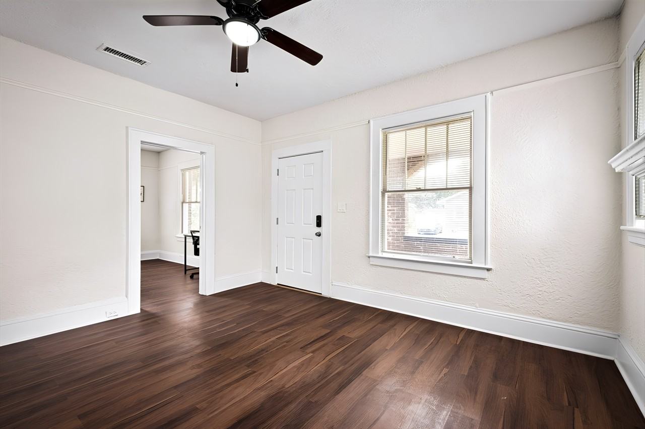 W 23rd St - Photo 6 of 9