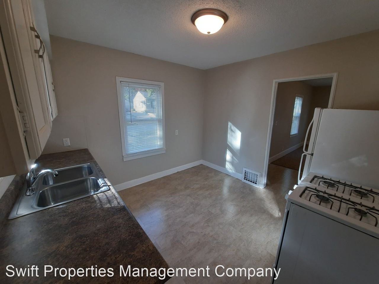 612 Grandview Ave - Photo 3 of 13