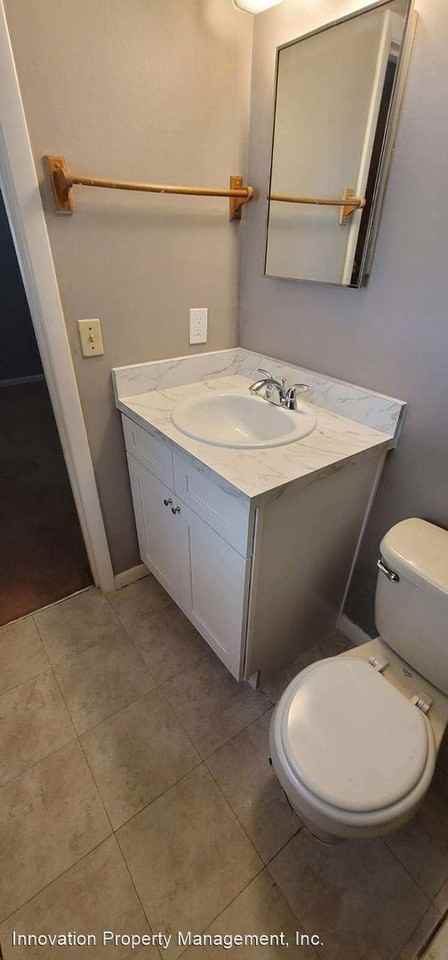 Menomonee Ct - Photo 2 of 10