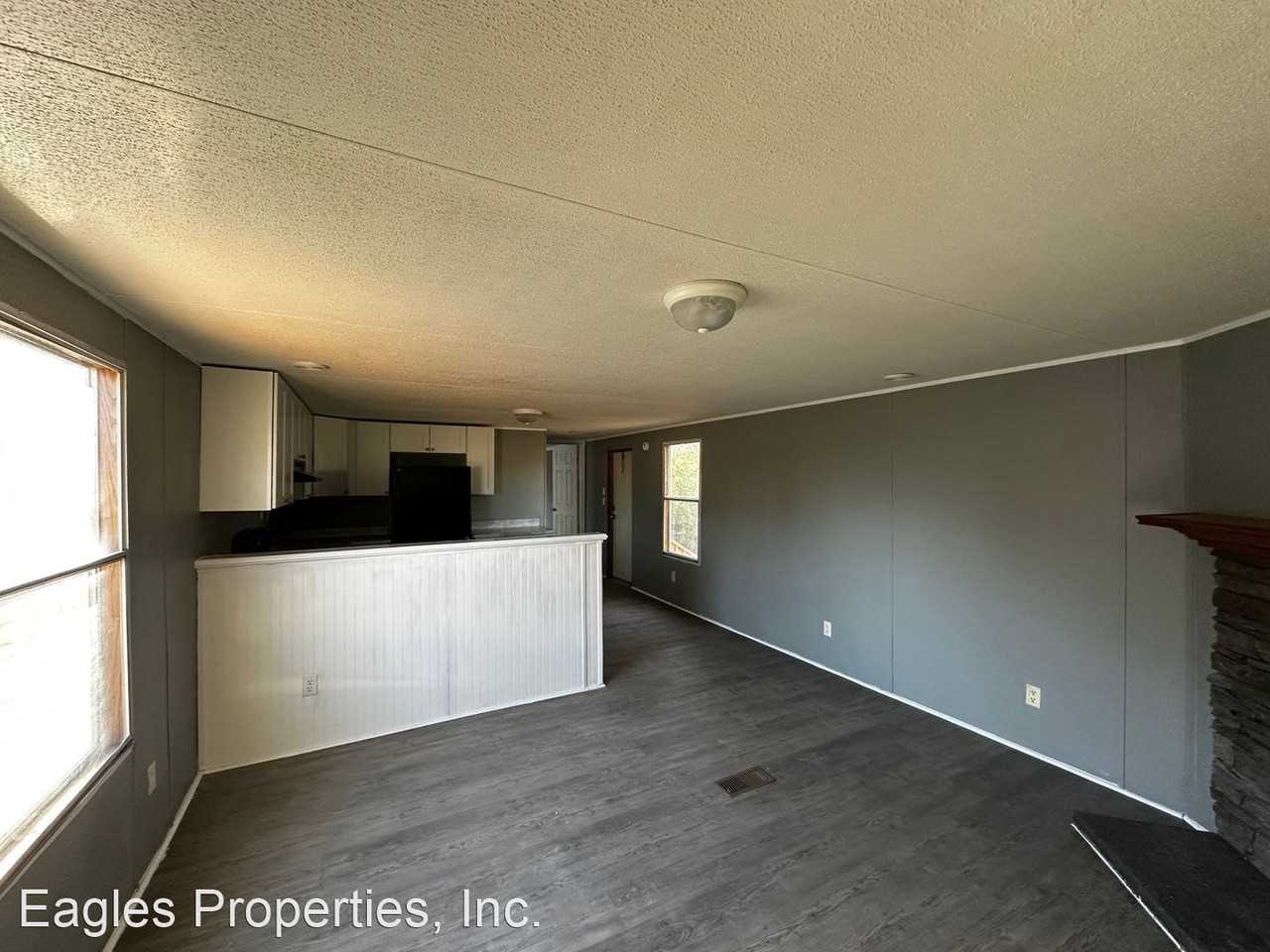 1904 N William St - Photo 3 of 11