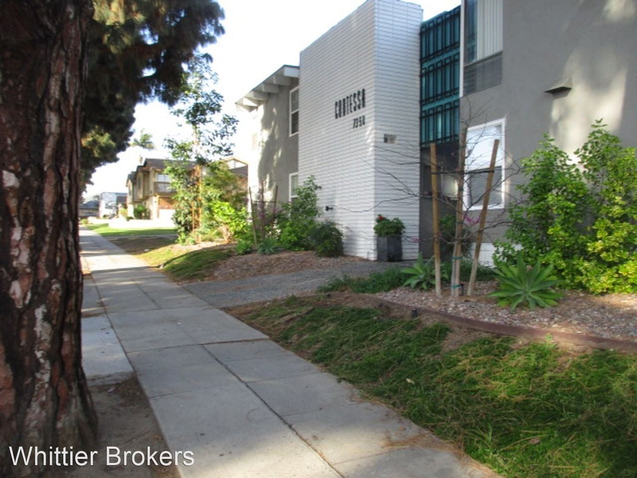 7350 Pickering Ave - Photo 2 of 15