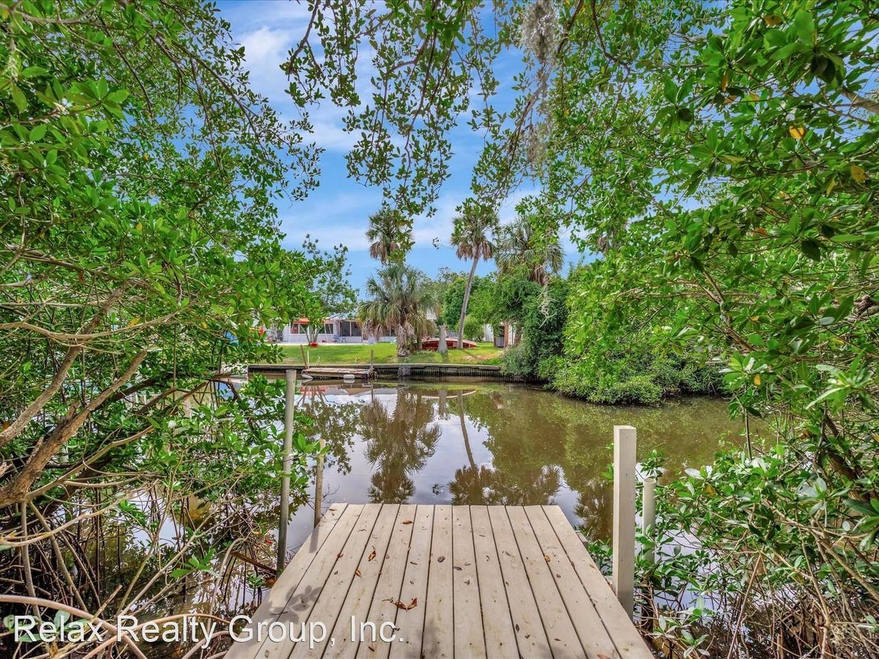 631 Harbor Ave - Photo 2 of 26