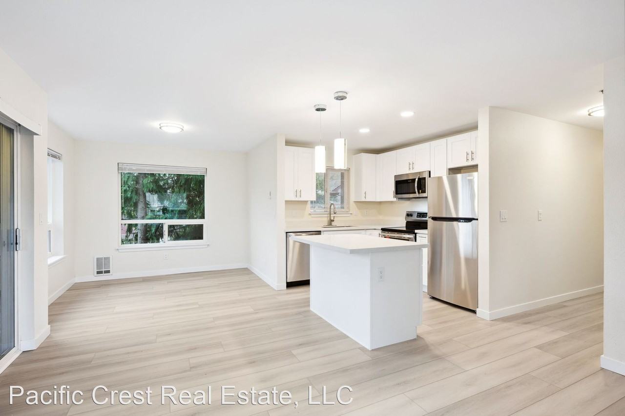 8307 8th Ave NW - Photo 3 of 21