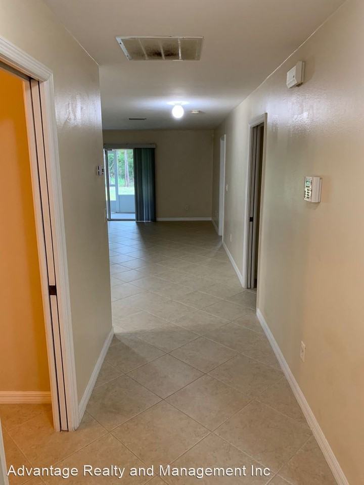 36 Bunker View Drive A/B - Photo 2 of 22