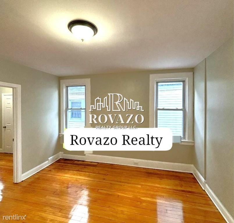 424 Scotland Rd - Photo 2 of 9