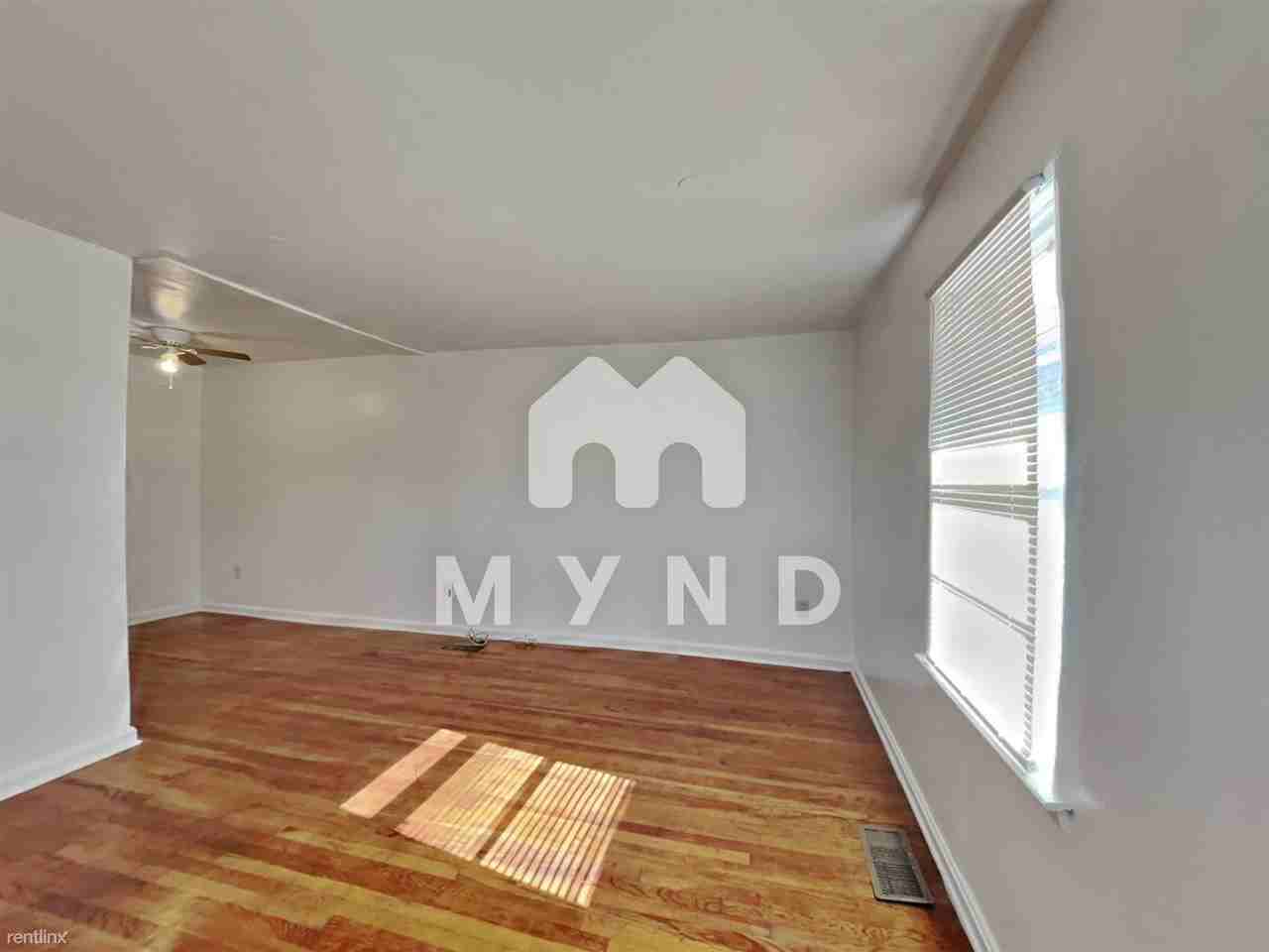 1879 Chapman Ave - Photo 2 of 10