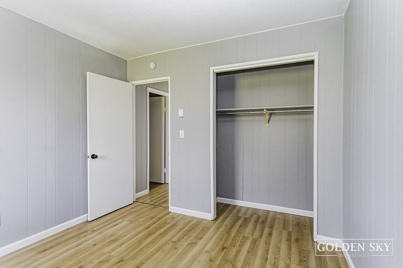 6316 E Piccadilly Rd - Photo 5 of 10