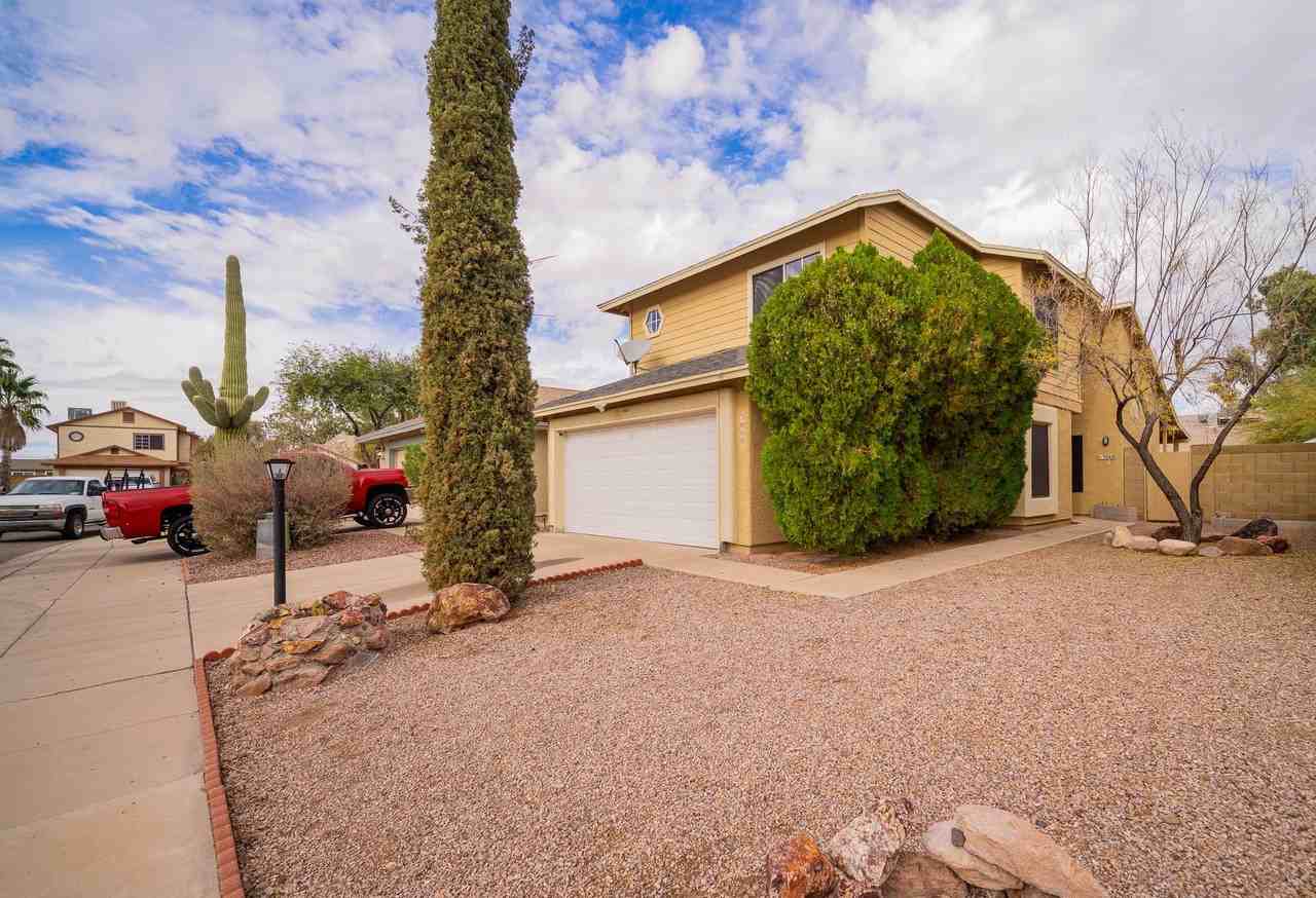 3068 W Placita De La Roseta - Photo 2 of 14