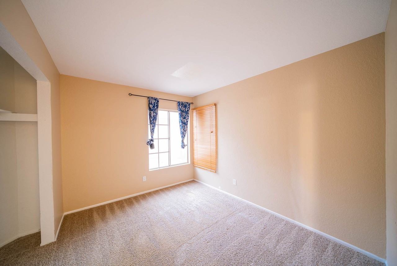 3068 W Placita De La Roseta - Photo 7 of 14