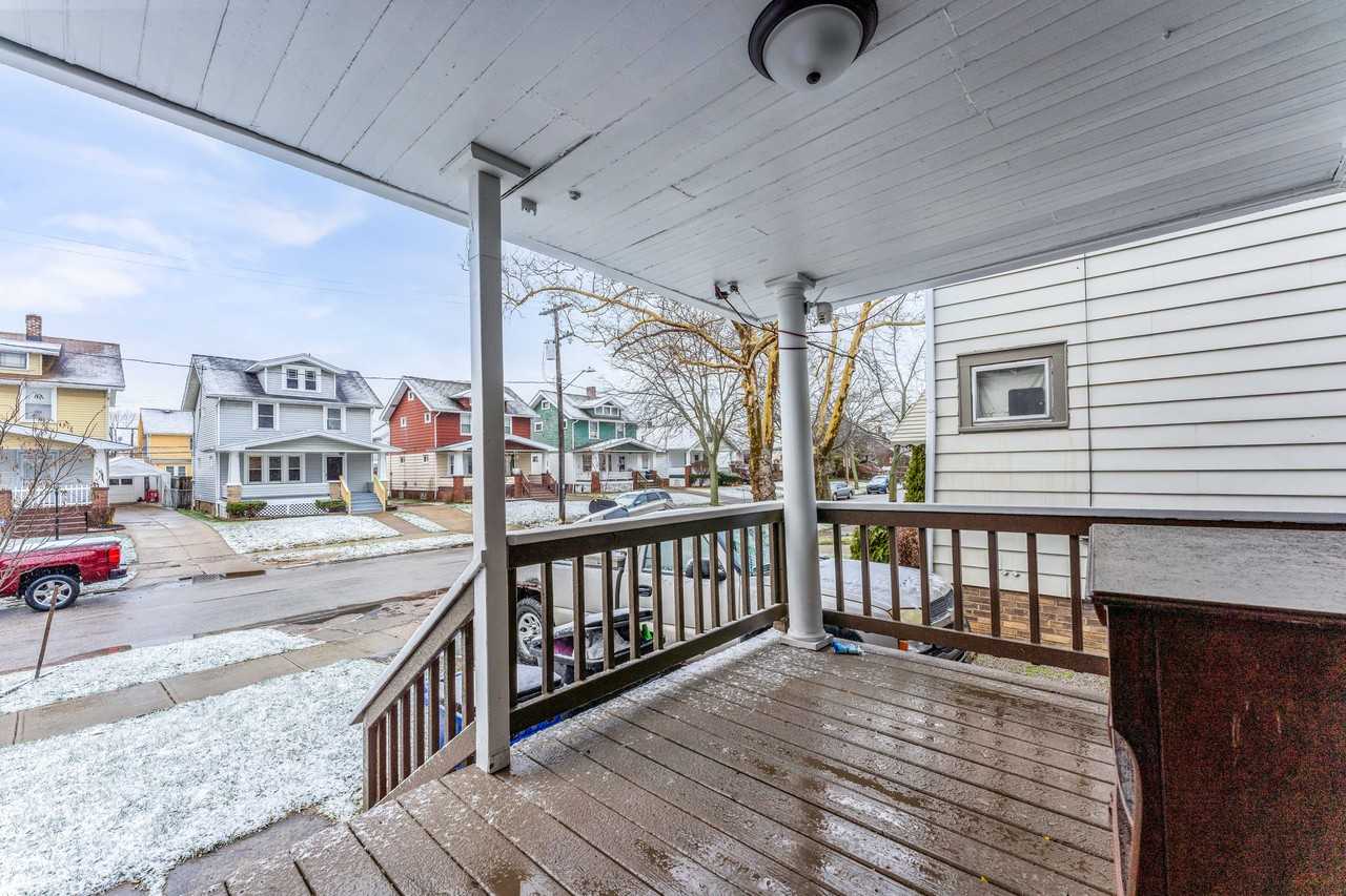 3573 W 120Th St - Photo 3 of 21