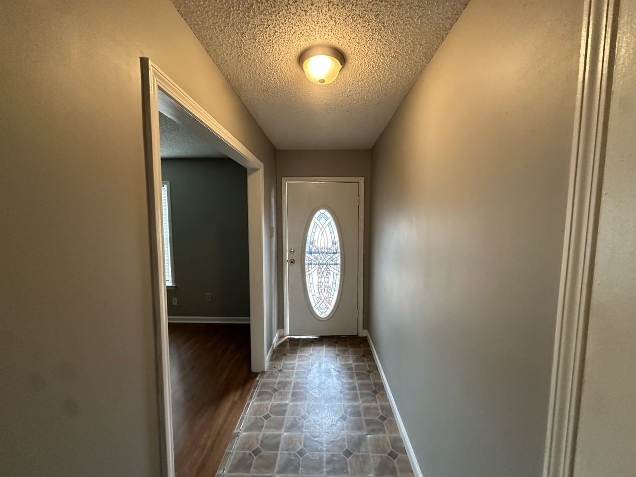 2106 Wilson Rd - Photo 2 of 19