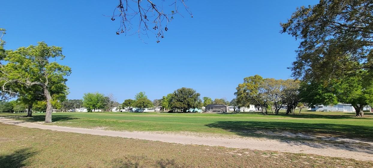 9094 Highpoint Blvd - Photo 3 of 33