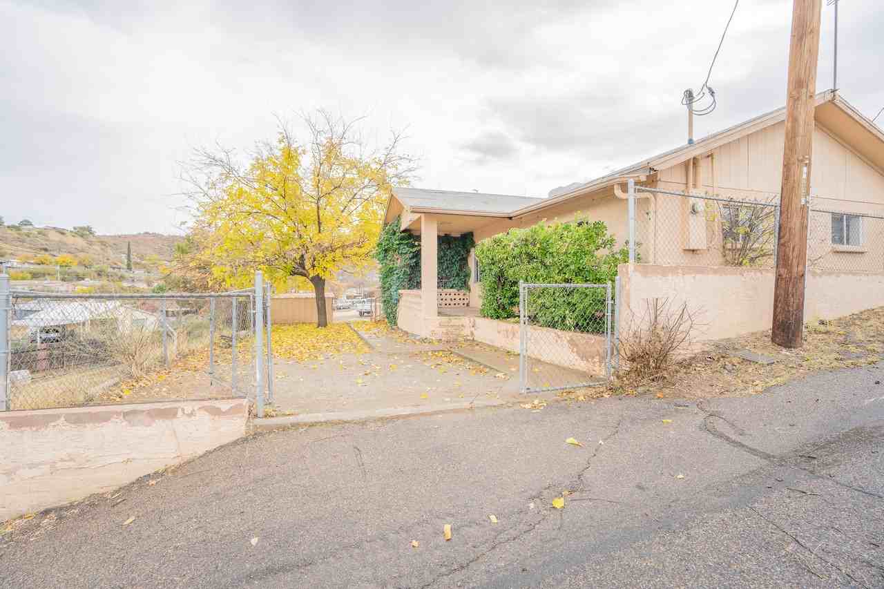 5683 S Inspiration Dr - Photo 3 of 23