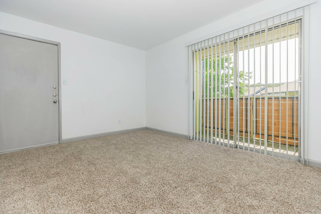 Andalucia Apartments - Photo 4 of 35