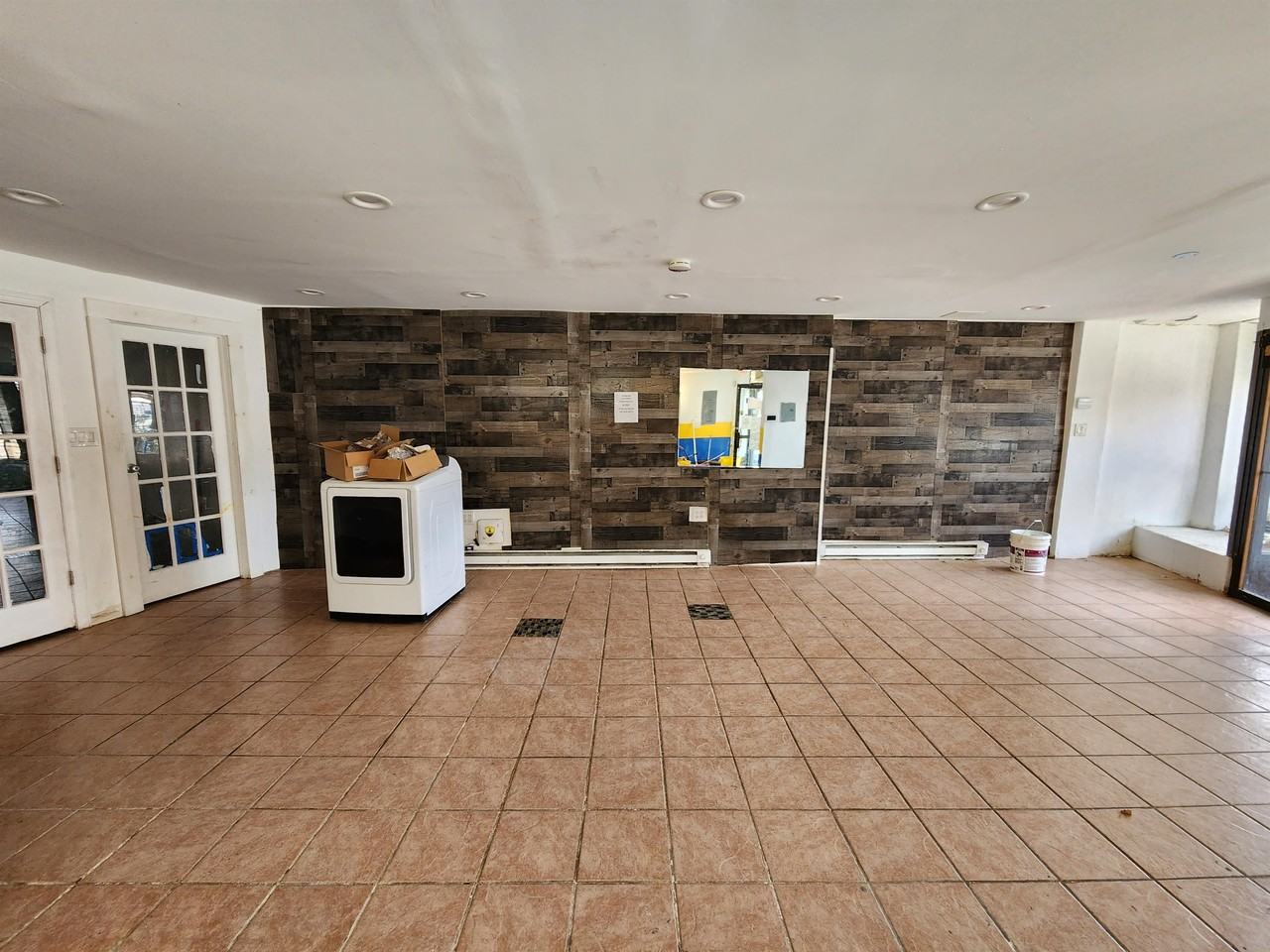 524 Prospect Street #524 - Photo 3 of 7