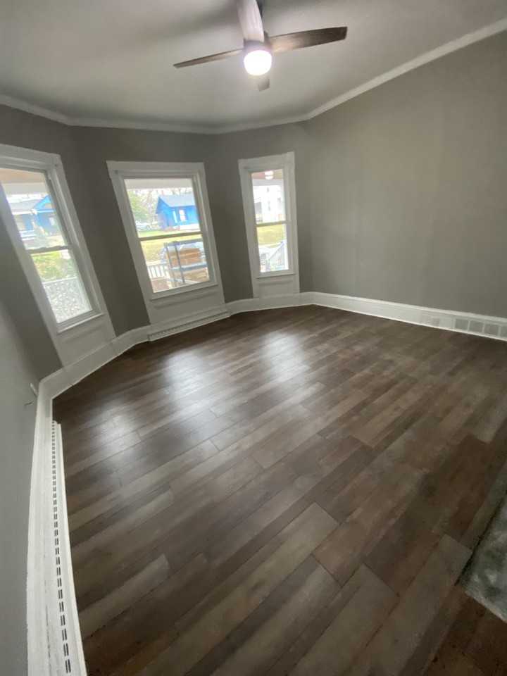 34 S Wade Ave #1 - Photo 3 of 10