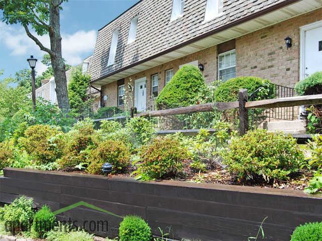 Villa D'est Luxury Garden Apartments - Photo 3 of 10