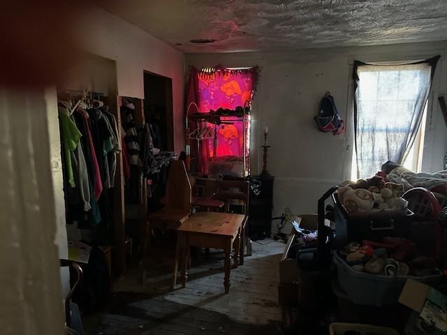 885 E Main St - Photo 2 of 16