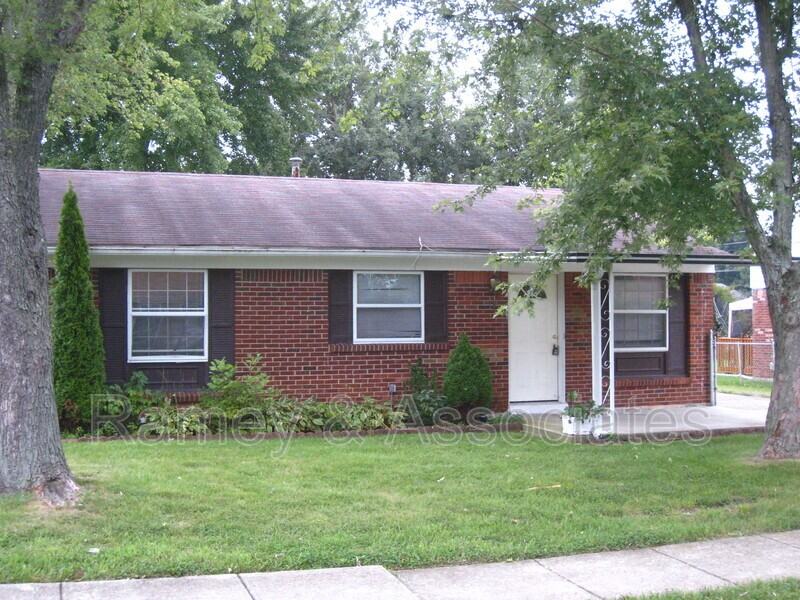 11003 Altsheler Pl - Photo 2 of 13