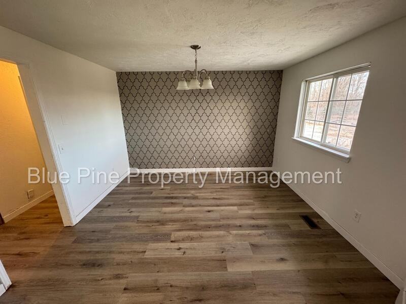 481 Northeast - Photo 3 of 17