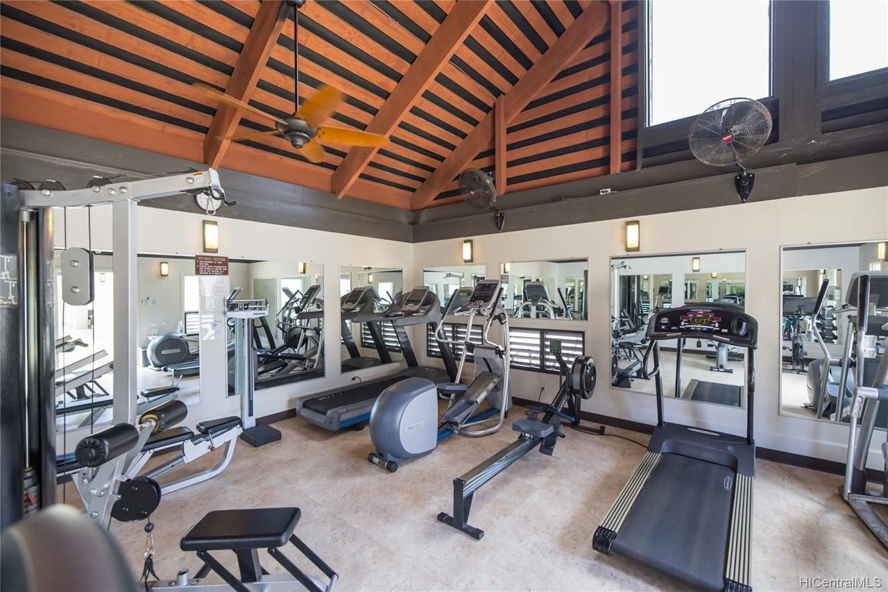 Esplanade - Photo 6 of 19