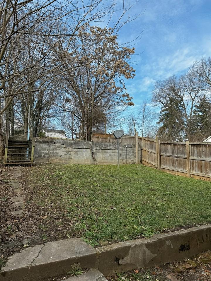 421 S Kentucky Ave #1 - Photo 2 of 15