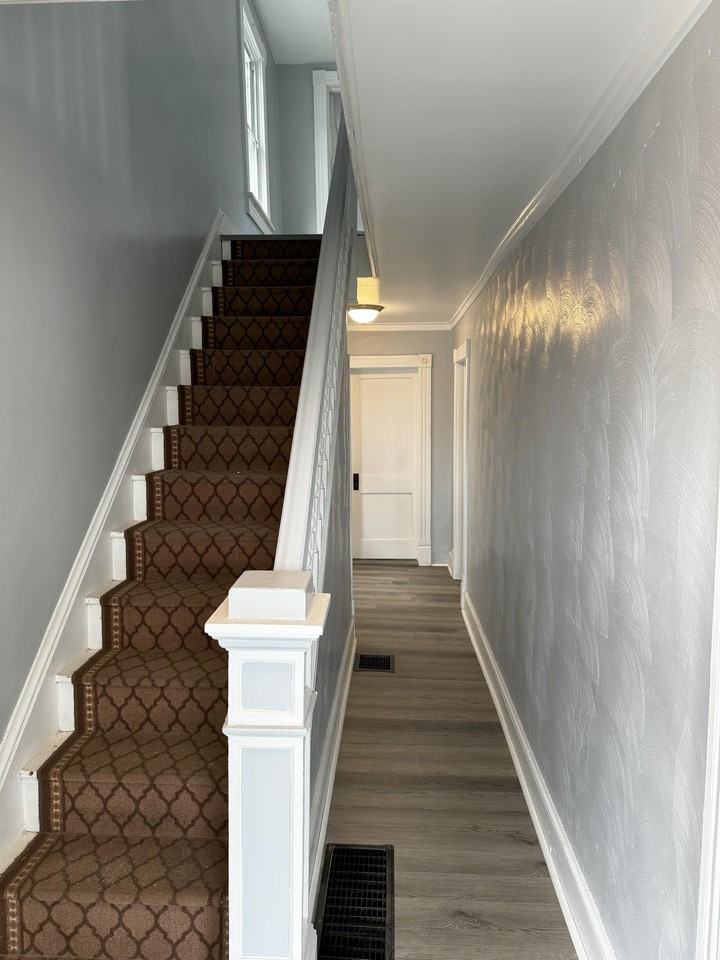 421 S Kentucky Ave #1 - Photo 3 of 15