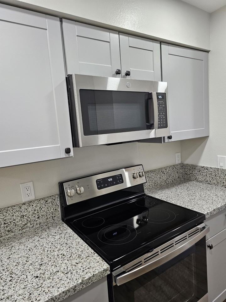 385 Alemar Way #3 - Photo 5 of 13