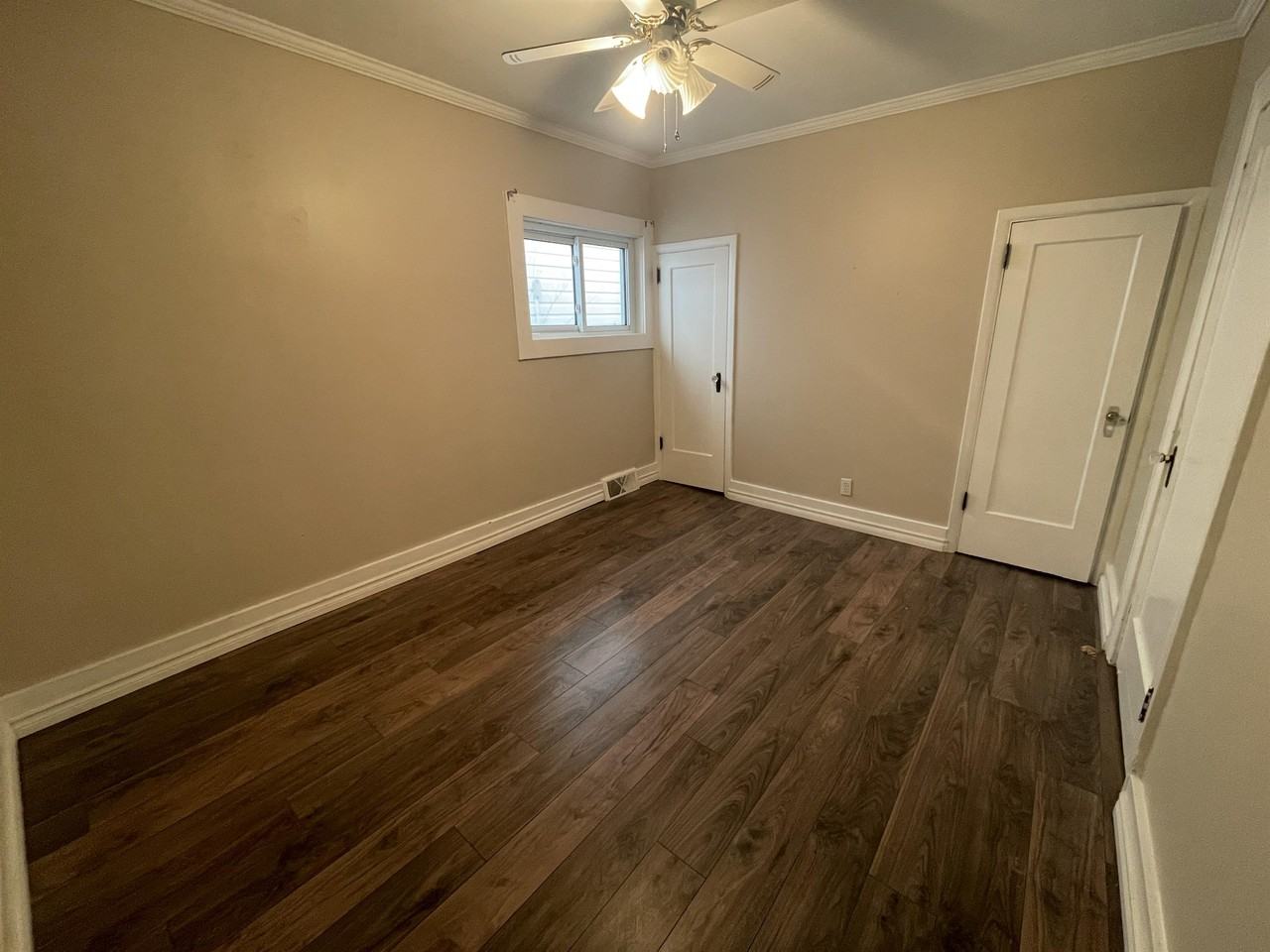 320 Cedar St S #1 - Photo 3 of 4