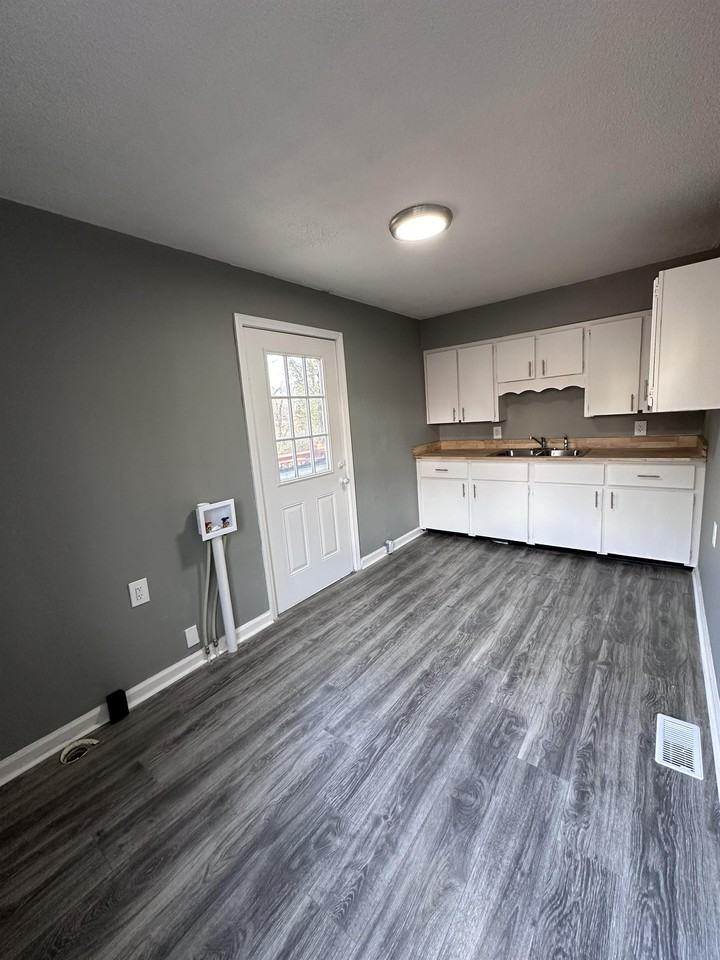 4008 Lightfoot Mill Rd #1 - Photo 4 of 11