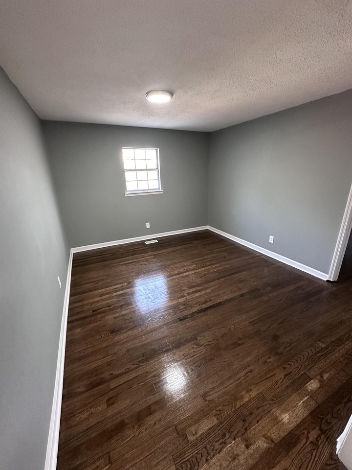 4008 Lightfoot Mill Rd #2 - Photo 4 of 9