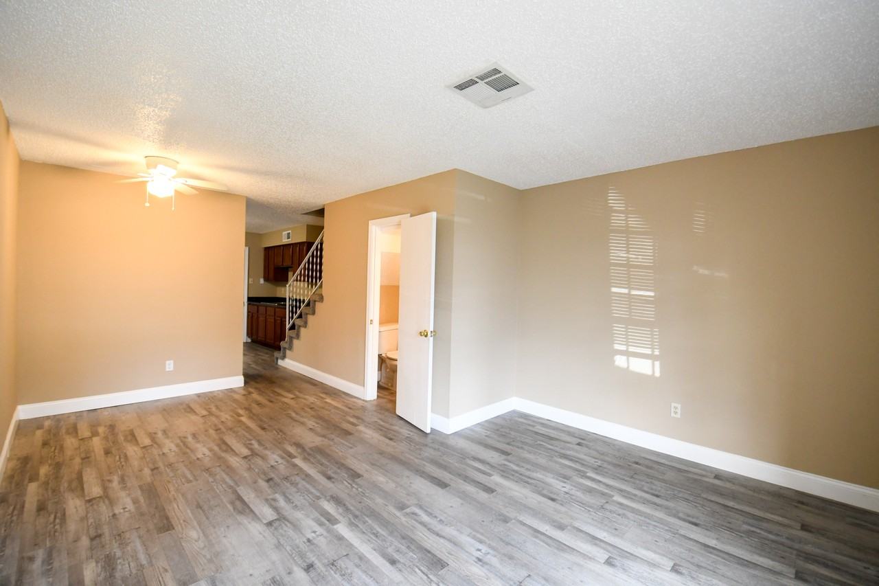 201 Belle Terre Blvd #1 - Photo 2 of 7