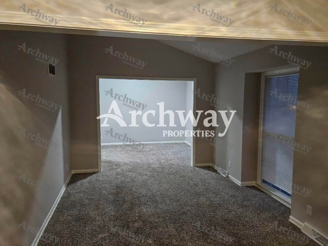 1600 W Elm Ter #NA - Photo 4 of 24