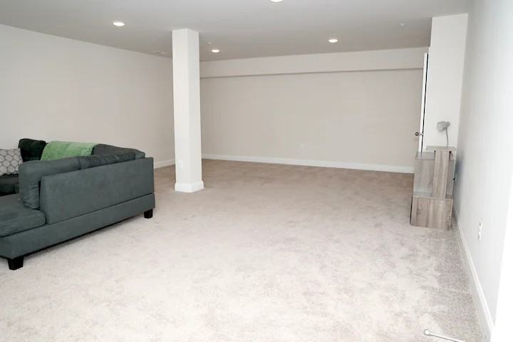 1707 Fieldstone Court - Photo 3 of 20