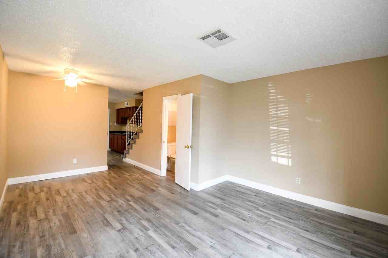 201 Belle Terre Blvd #C - Photo 3 of 7