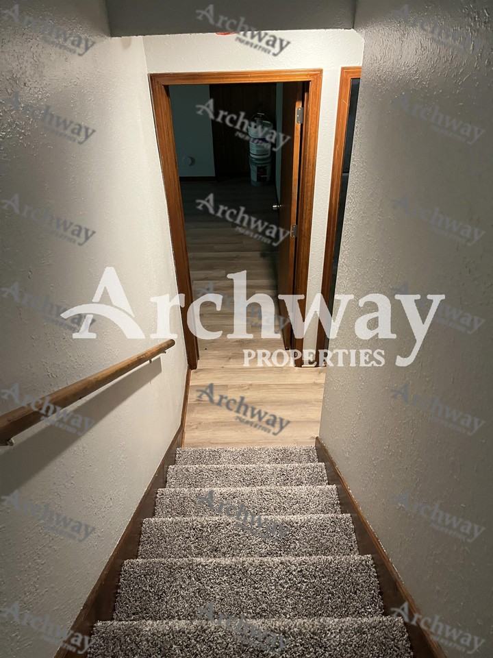 8206 Chas Cir #A - Photo 3 of 14