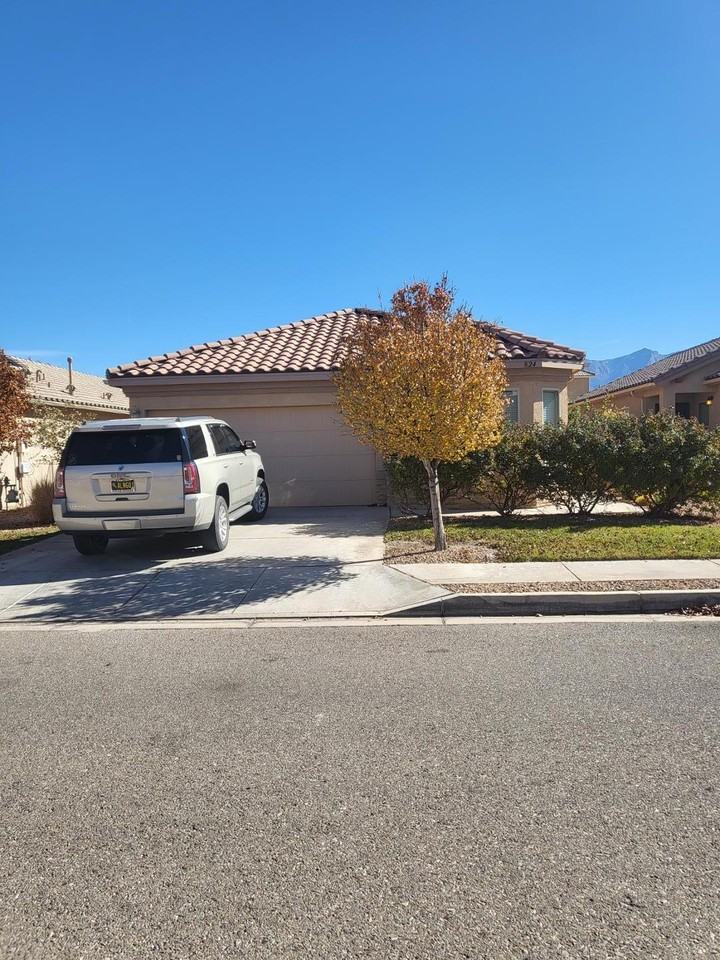 824 Palo Duro Dr - Photo 2 of 36