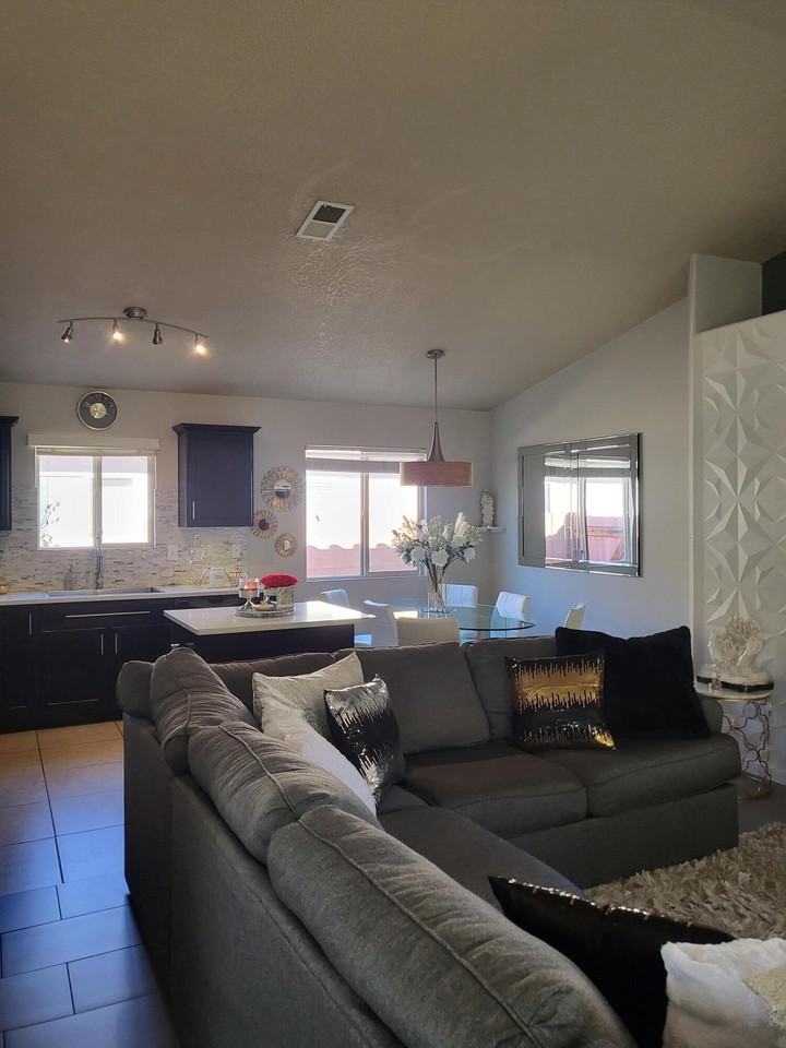 824 Palo Duro Dr - Photo 3 of 36