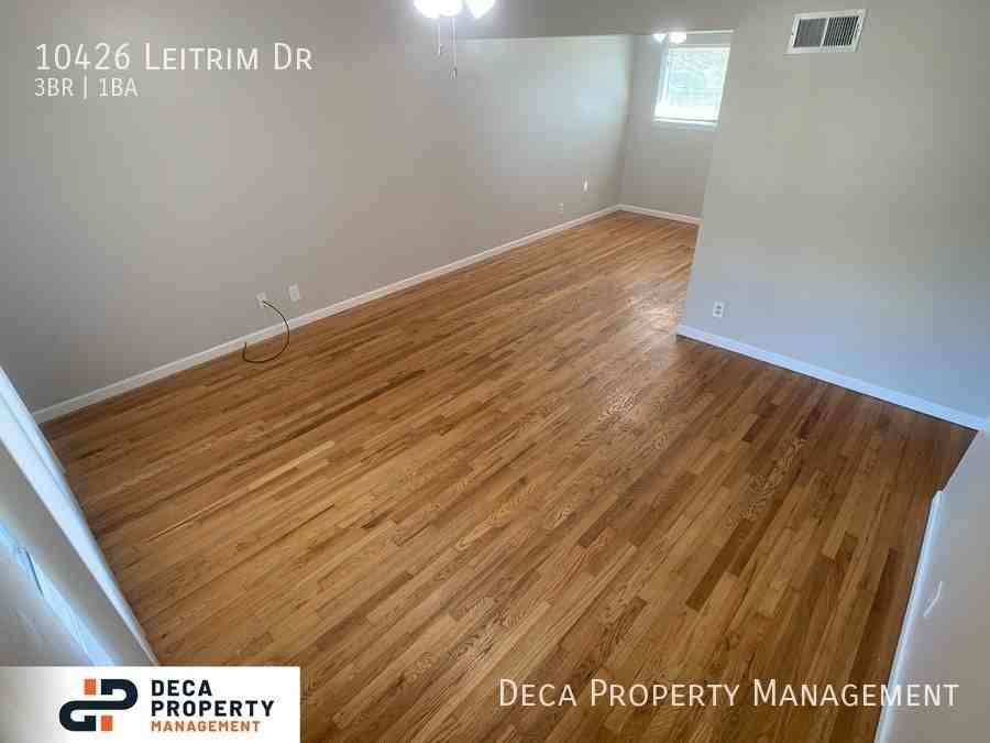 10426 Leitrim Dr - Photo 2 of 19