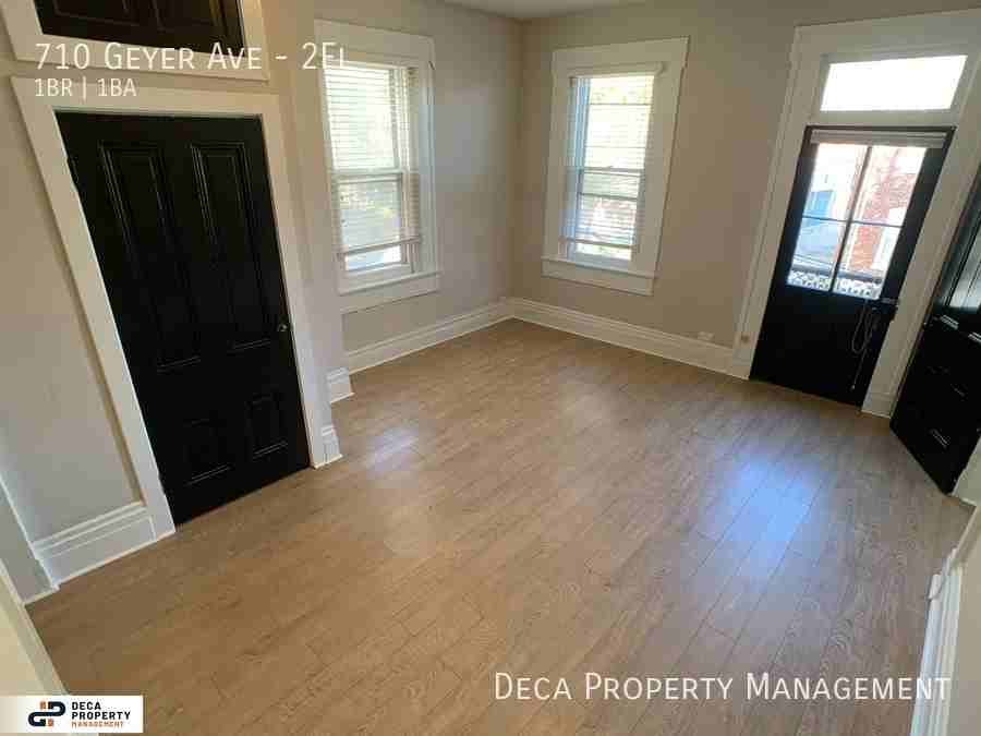 710 Geyer Ave #2FL - Photo 2 of 12