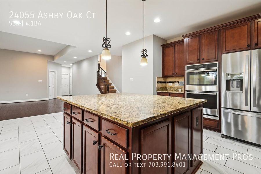 24055 Ashby Oak Ct - Photo 5 of 49