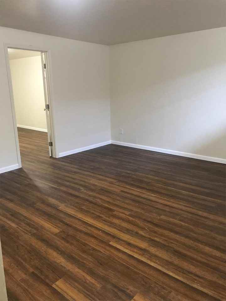 1355 Cordone Ave #13 - Photo 7 of 9