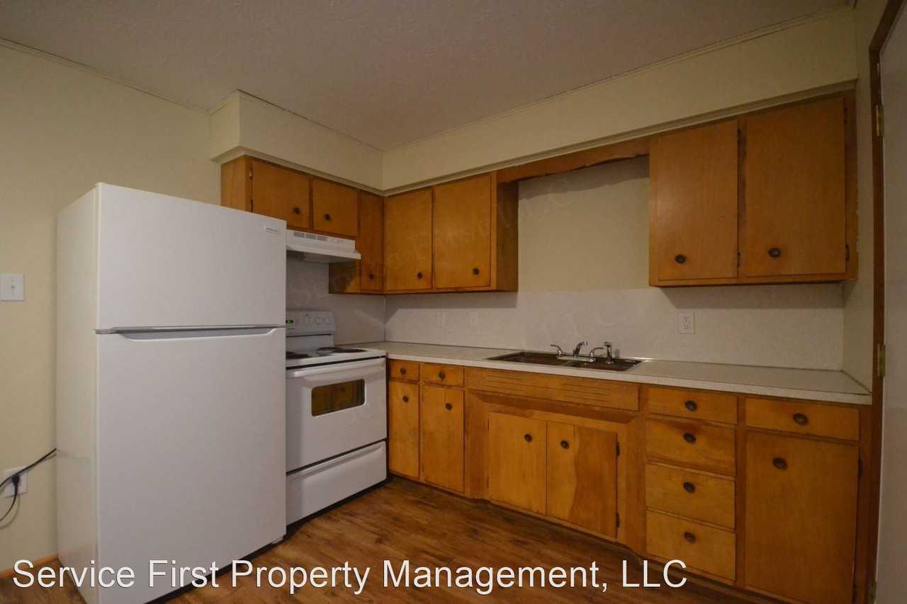 420-426 W South St - Photo 2 of 7