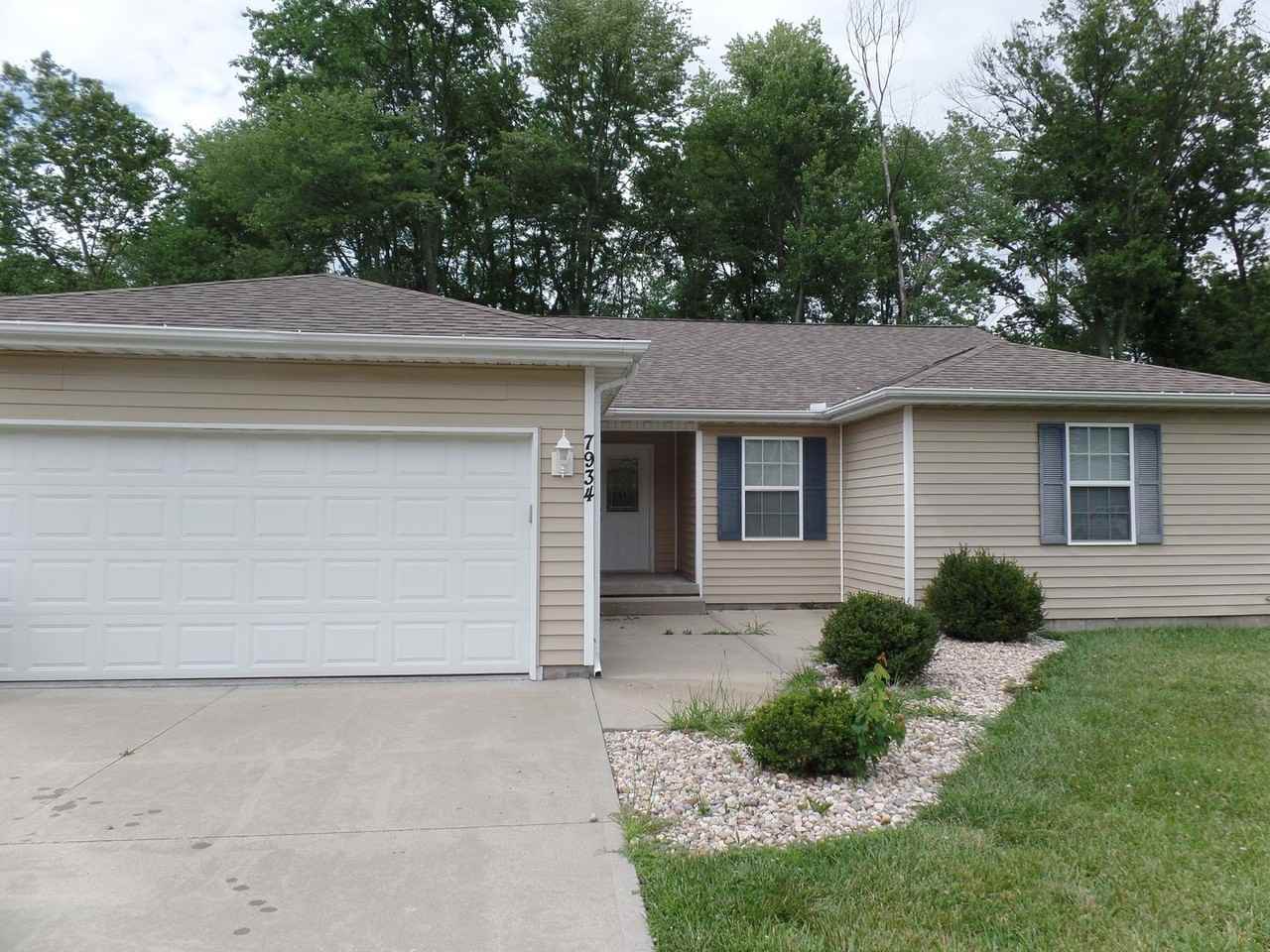 7934 E Audrey Ave - Photo 3 of 15