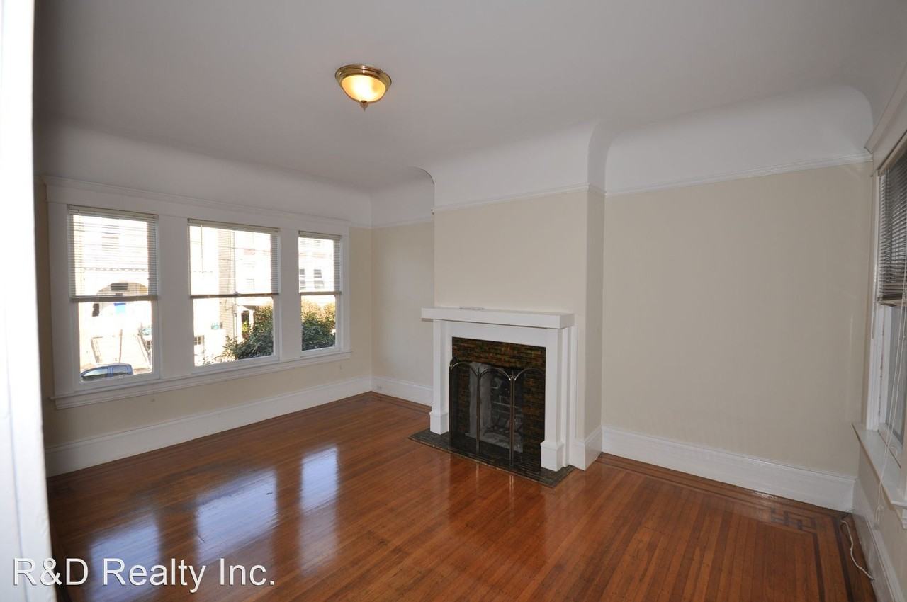 287 Carl St. - Photo 3 of 10