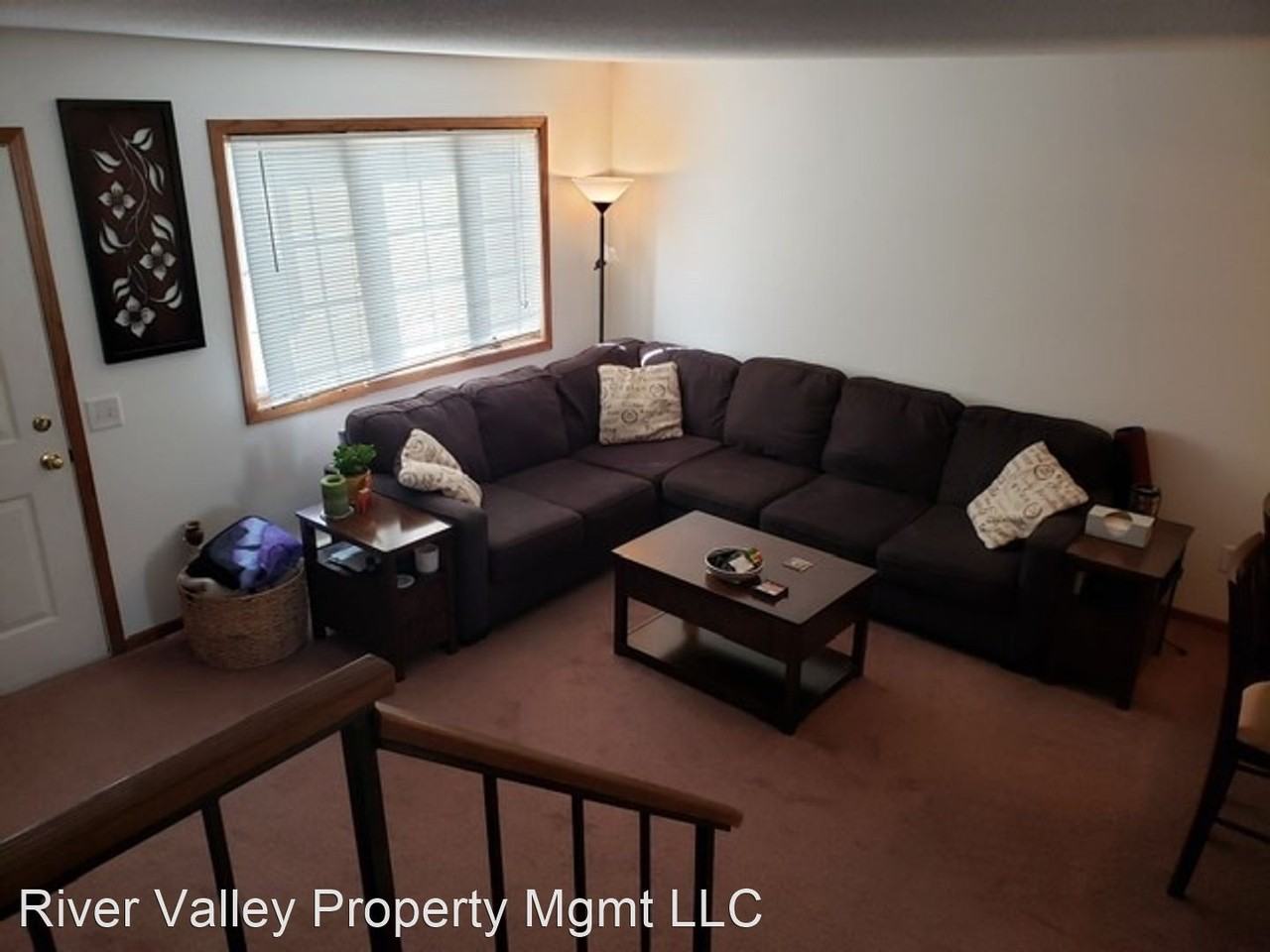 3813 Fairfax St - Photo 2 of 8