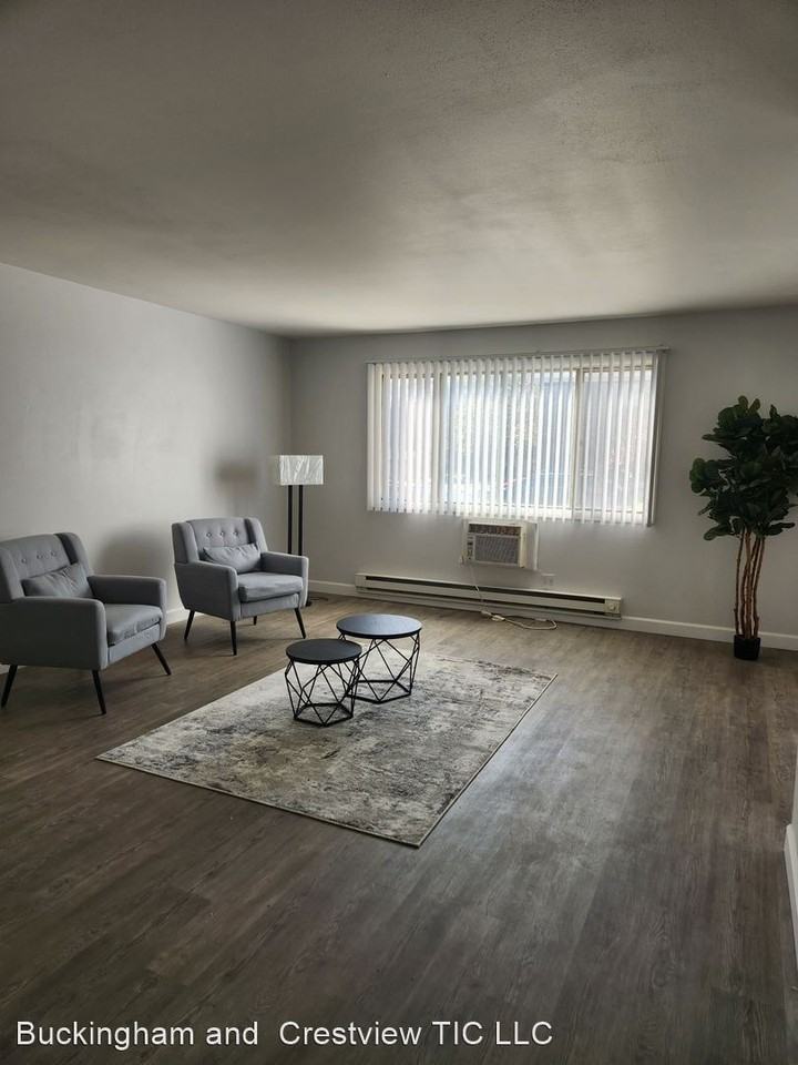 4209 Florida Dr - Photo 3 of 7