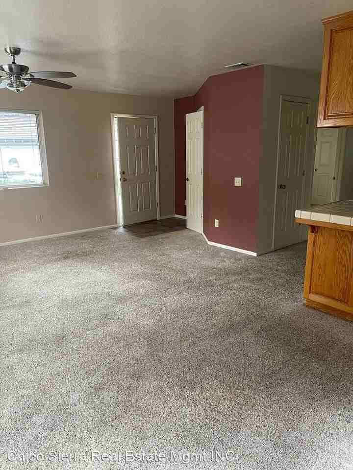 Tom Polk Ave - Photo 2 of 11